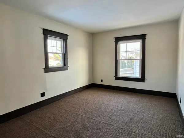 $190,000 | 630 West Main Street, Peru, IN 46970