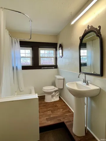 $195,000 | 630 West Main Street, Peru, IN 46970