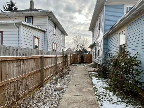 $190,000 | 630 West Main Street, Peru, IN 46970