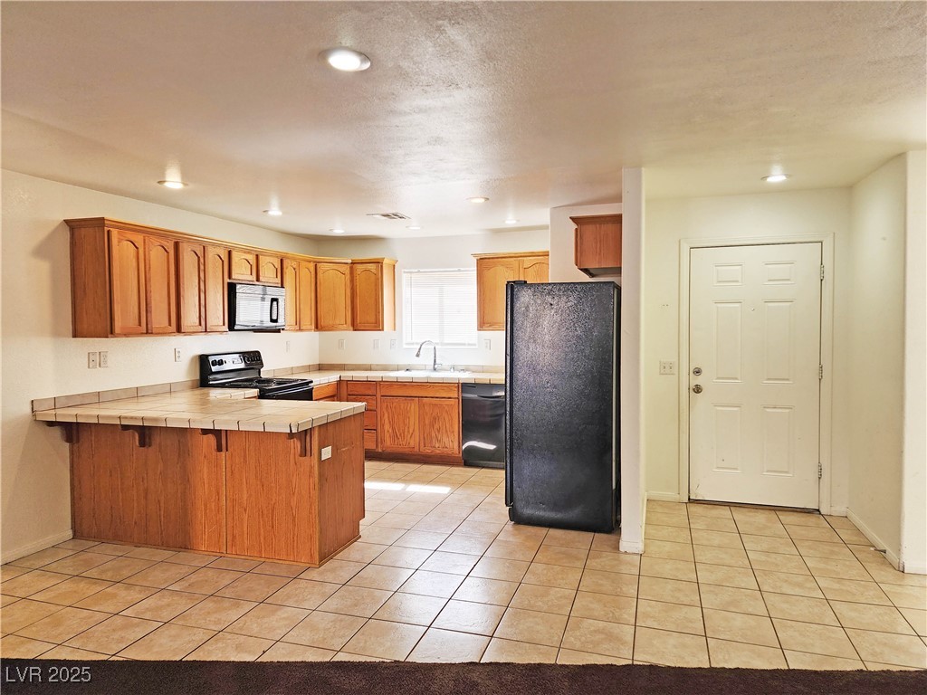 1951 Teepee Road, Unit 2 Pahrump, NV 89048 - Photo 4 of 39