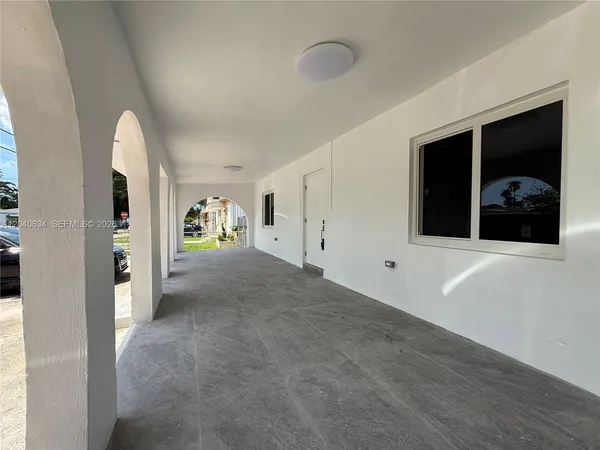 $3,200 | 228 Northwest 32nd Avenue, Unit 230, Miami, FL 33125