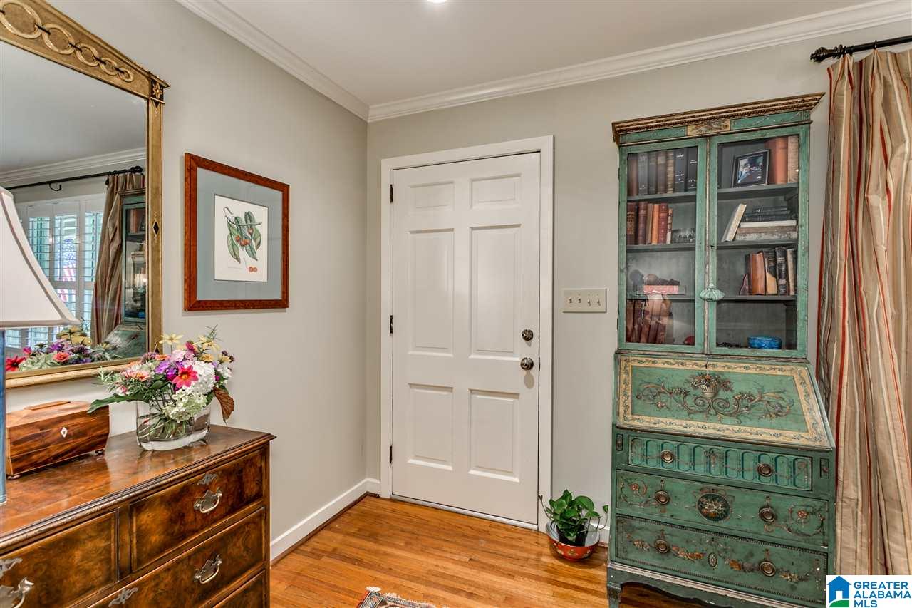 4226 MountainDale Road Birmingham, AL 35213 - Photo 16 of 37
