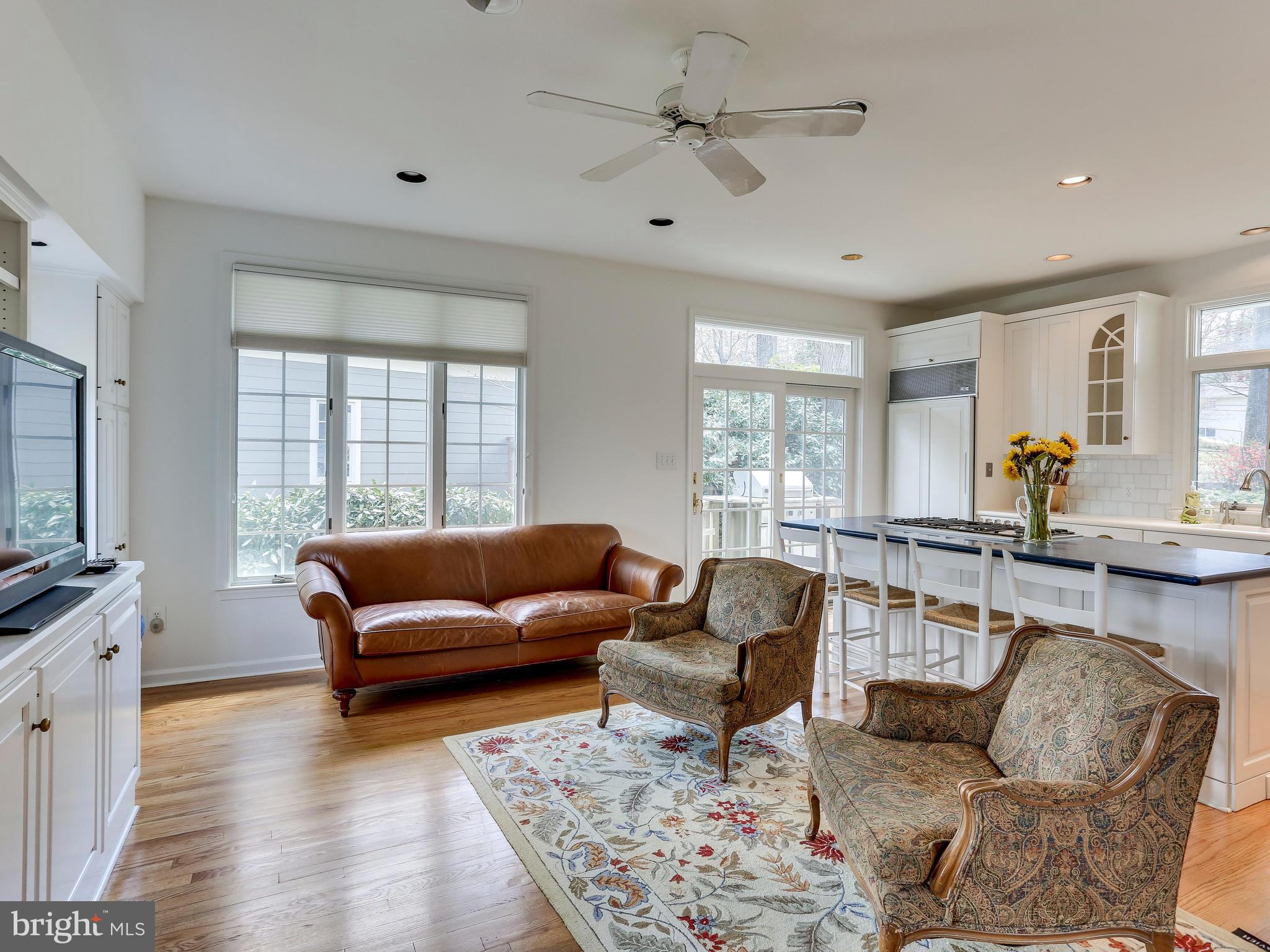 7905 Beech Tree Road Bethesda, MD 20817 - Photo 12 of 25 Kitchen