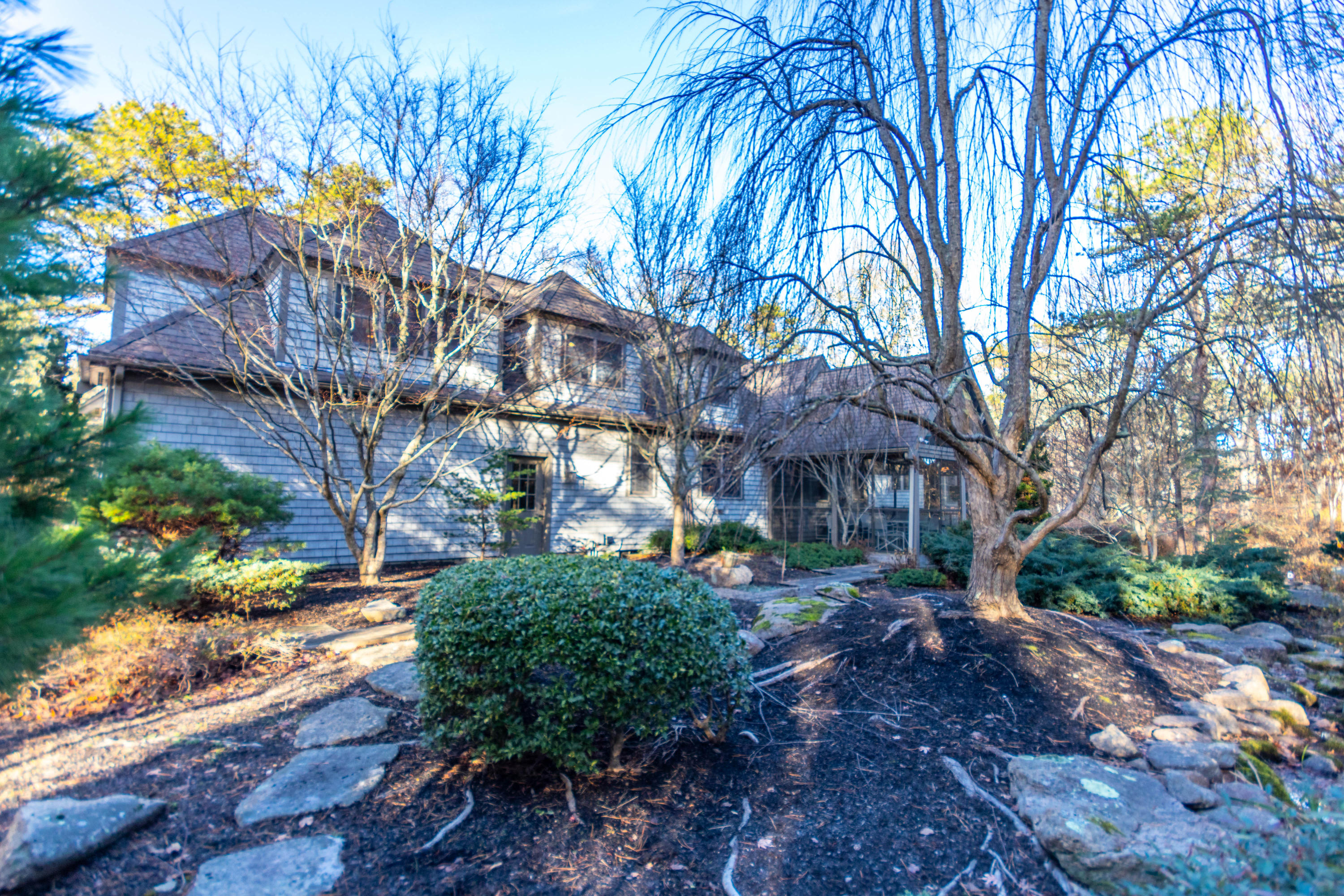 186 Cairn Ridge Road East Falmouth, MA 02536 - Photo 42 of 49 Back of house