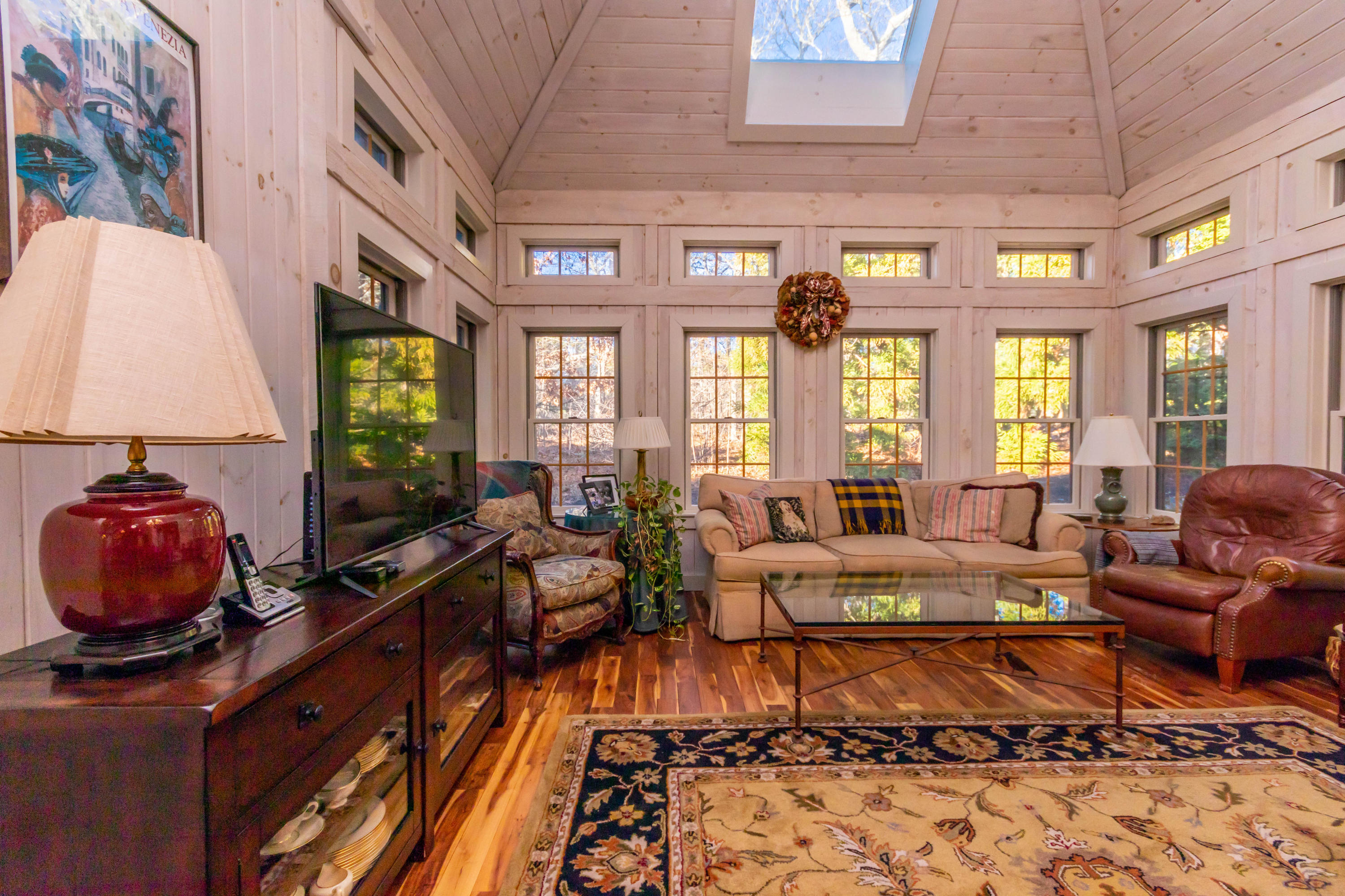 186 Cairn Ridge Road East Falmouth, MA 02536 - Photo 10 of 49 Sitting area