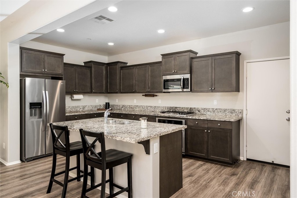 30191 Sierra Rdg Way Menifee, CA 92585 - Photo 14 of 68 Gallery Image 14