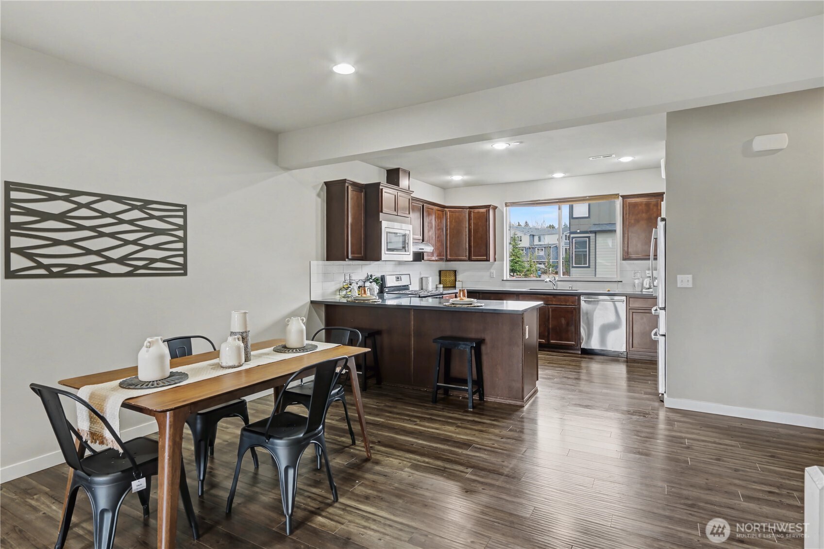 16611 48th Avenue West, Unit A2 Edmonds, WA 98026 - Photo 4 of 30
