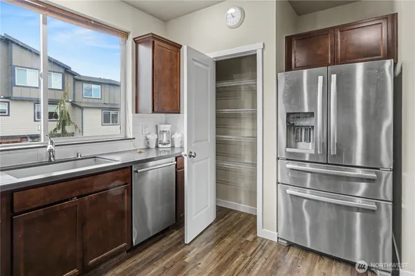 $649,950 | 16611 48th Avenue West, Unit A2, Edmonds, WA 98026
