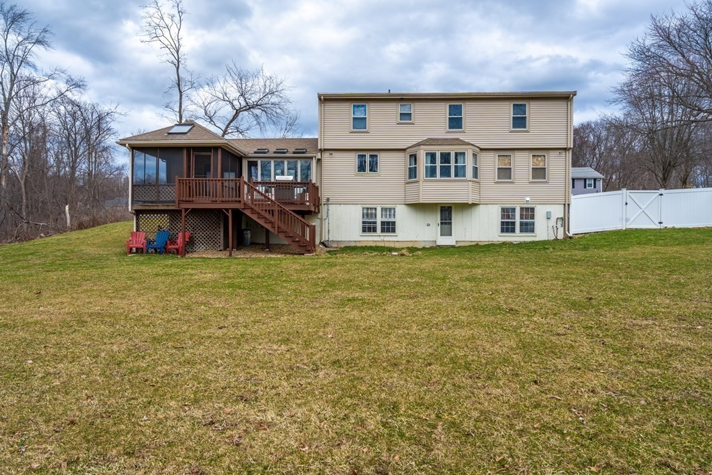 24 Grandview Road Danvers, MA 01923 - Photo 33 of 35