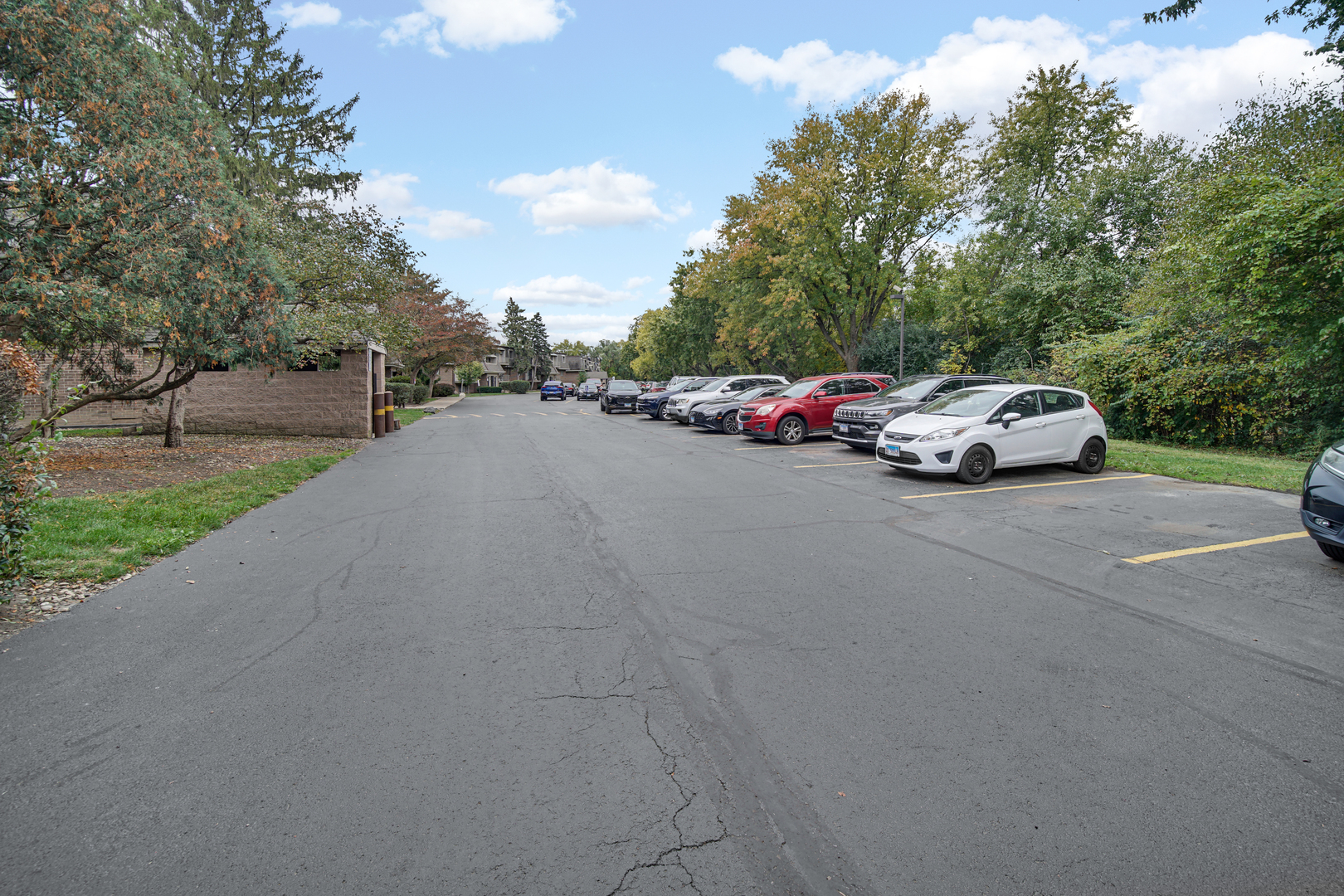 128 East Bailey Road, Unit G Naperville, IL 60565 - Photo 19 of 19 Gallery Image 19