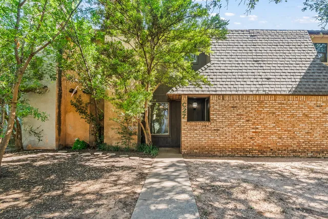 $159,900 | 8633 Knoxville Drive, Unit C27, Lubbock, TX 79423