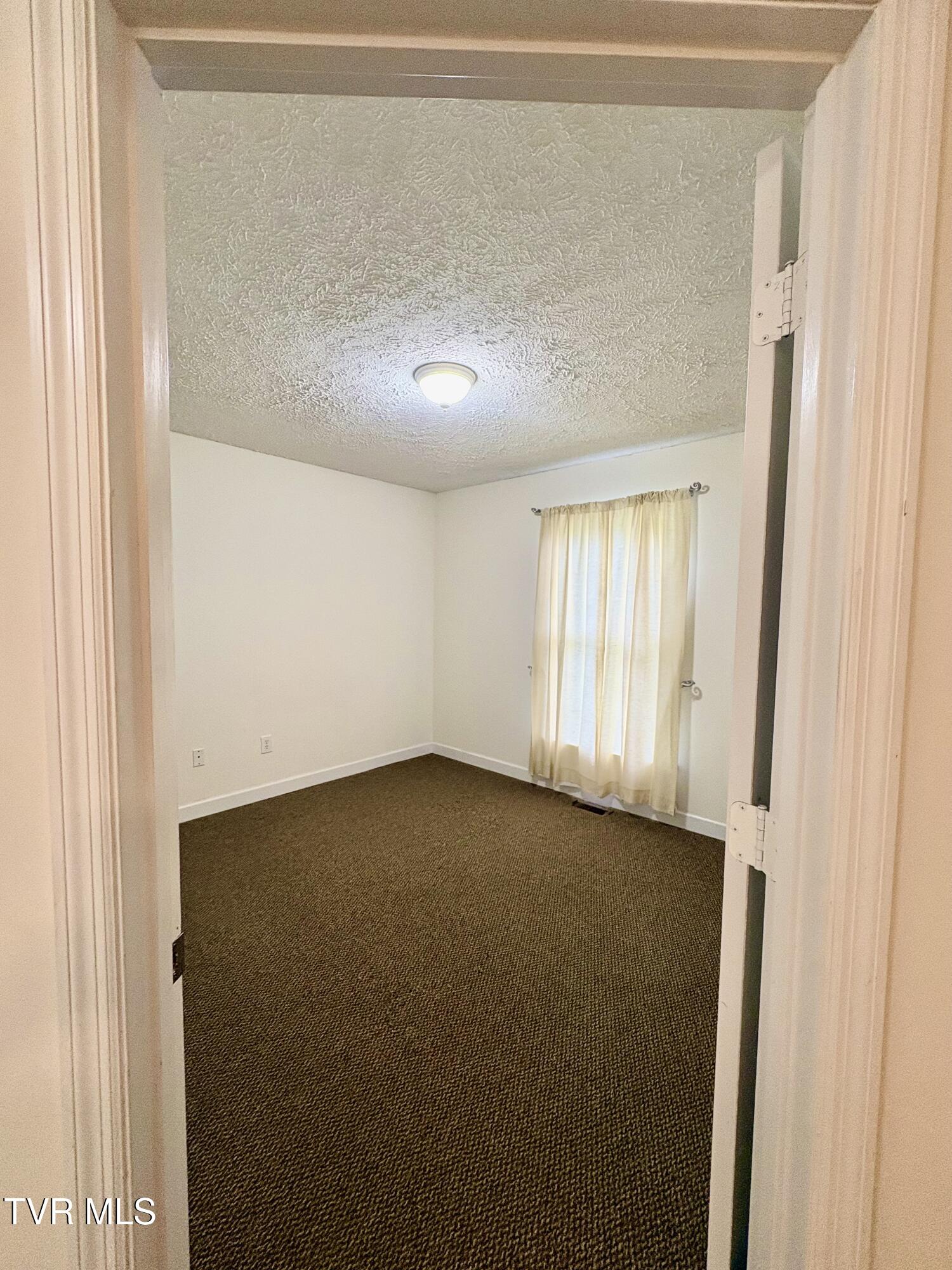 2251 Mountain Laurel Road Northeast Norton, VA 24273 - Photo 75 of 97 IMG_0651