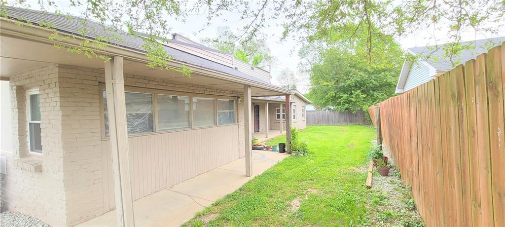 712 Ranike Drive Anderson, IN 46012 - Photo 2 of 48