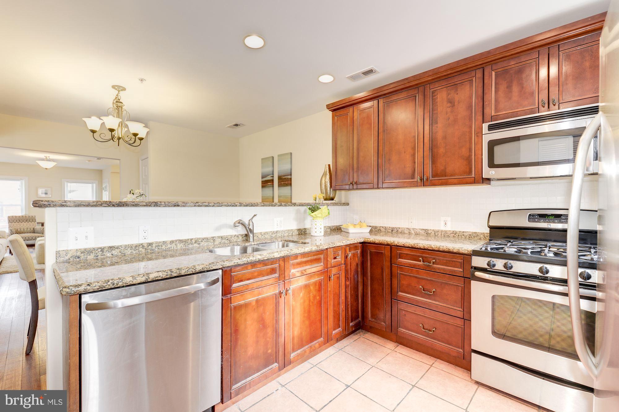 415 W Street Northeast, Unit A Washington, DC 20002 - Photo 8 of 30 Kitchen