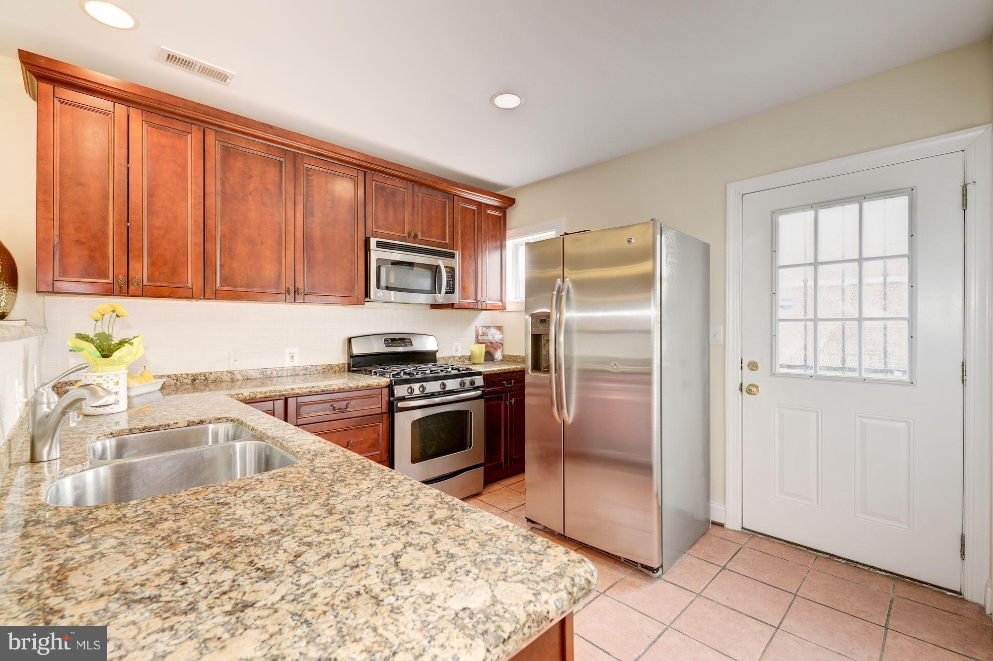 415 W Street Northeast, Unit A Washington, DC 20002 - Photo 10 of 30 Kitchen