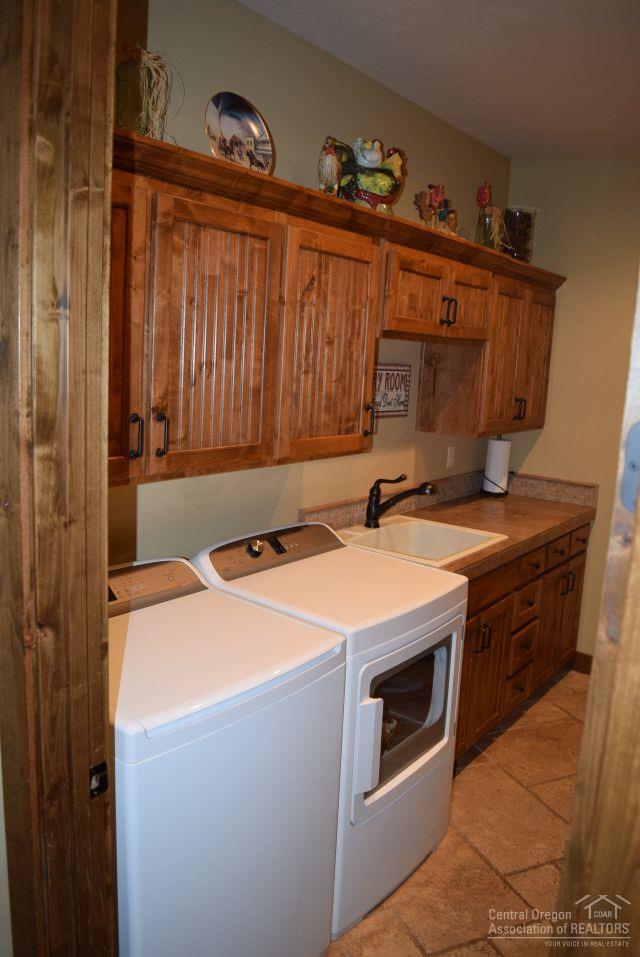 21222 Southwest Gift Road Bend, OR 97703 - Photo 20 of 25 Additional Photo
