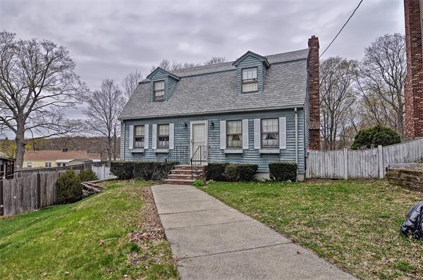 105 Maplewood Road Lynn, MA 01904 - Photo 2 of 7 Gallery Image 2