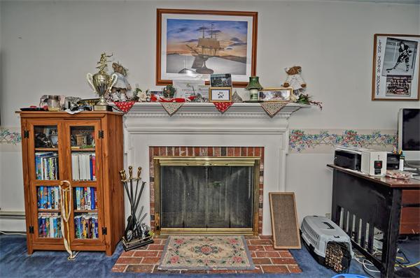 105 Maplewood Road Lynn, MA 01904 - Photo 5 of 7 Gallery Image 5