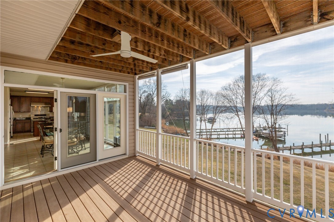 175 Shellfield Lane Colonial Beach, VA 22443 - Photo 64 of 100 Unfurnished sunroom featuring a ceiling fan and a