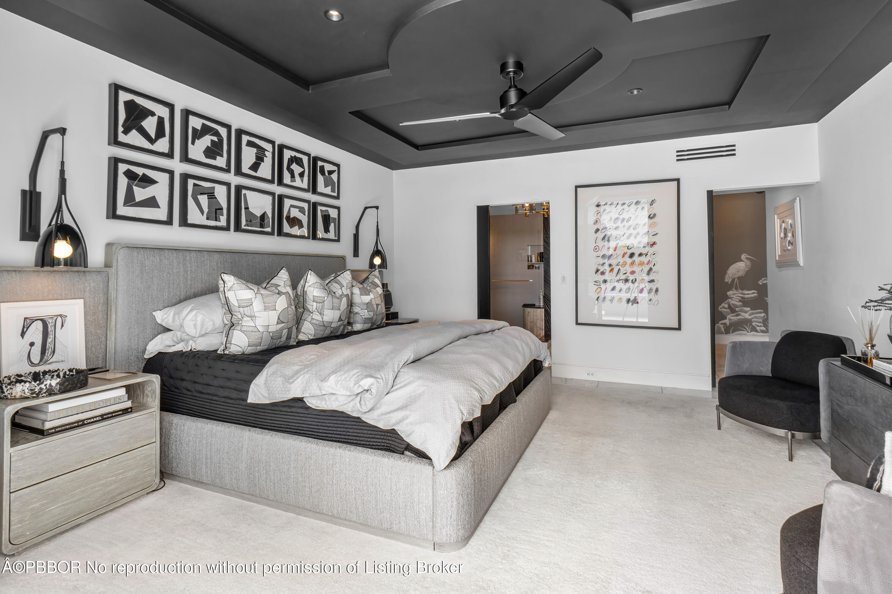 2150 Ibis Isle Road, Unit 80 Palm Beach, FL 33480 - Photo 12 of 29 Primary Bedroom