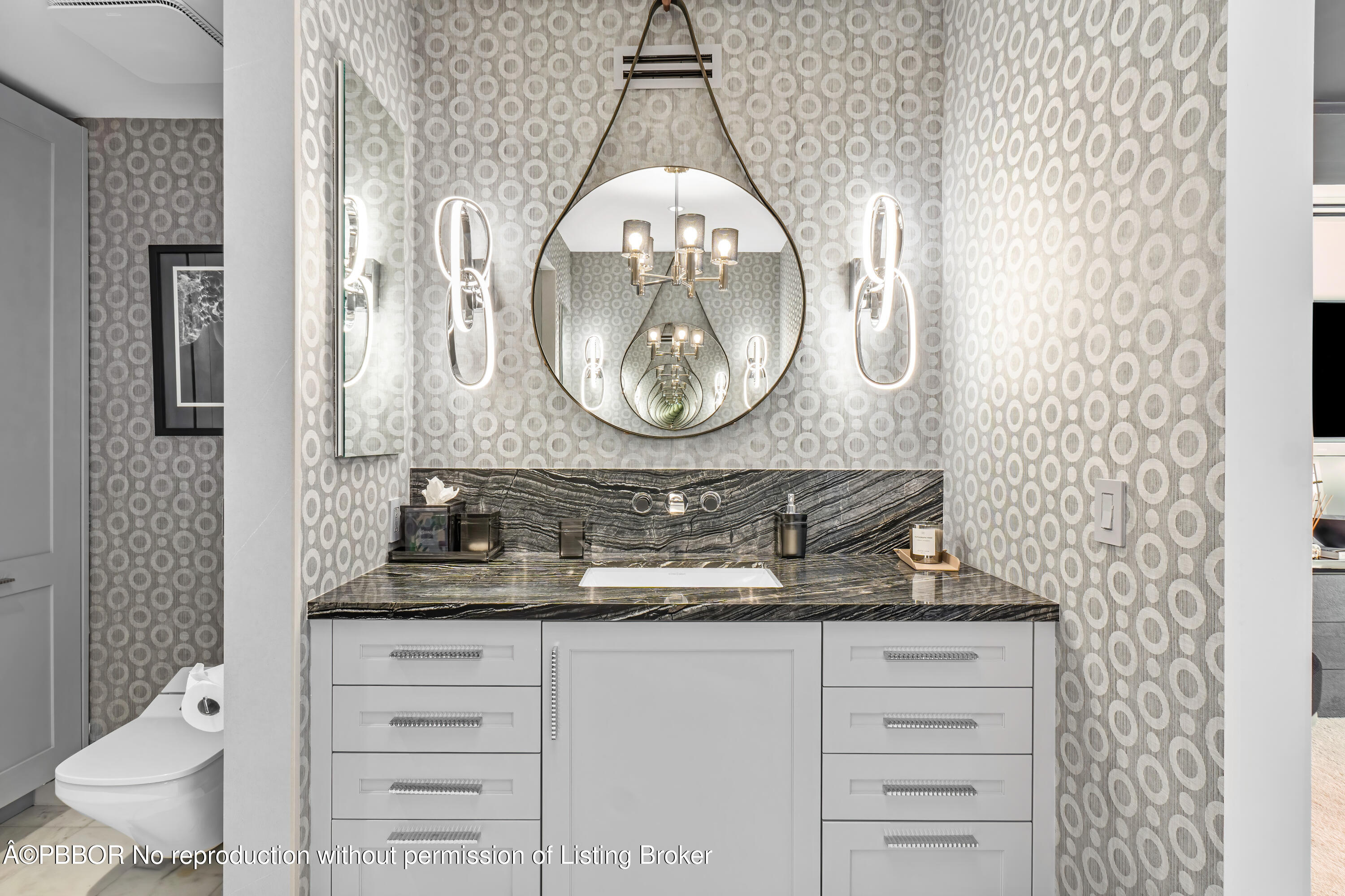 2150 Ibis Isle Road, Unit 80 Palm Beach, FL 33480 - Photo 14 of 29 Primary Bath