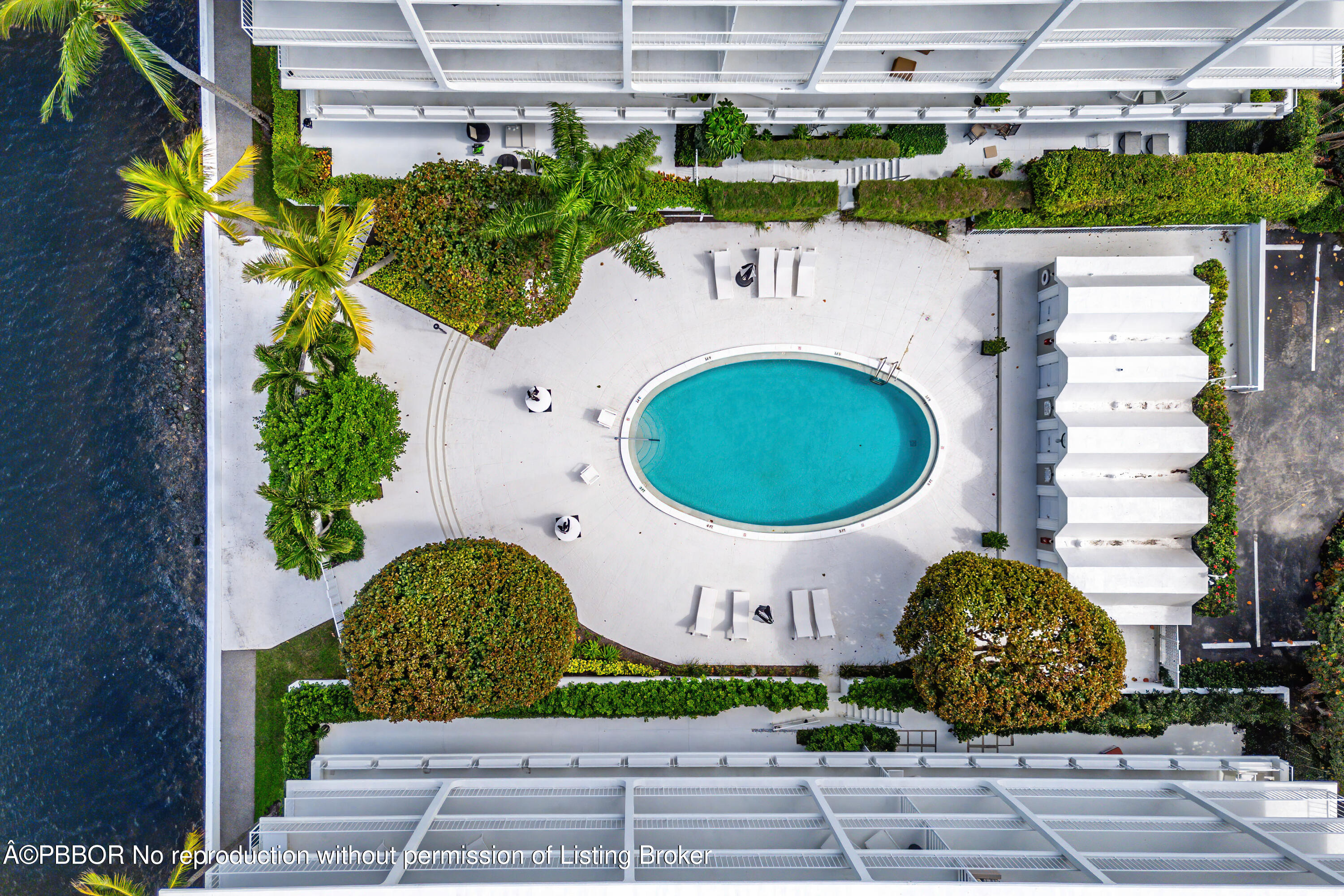 2150 Ibis Isle Road, Unit 80 Palm Beach, FL 33480 - Photo 27 of 29 Towers Pool