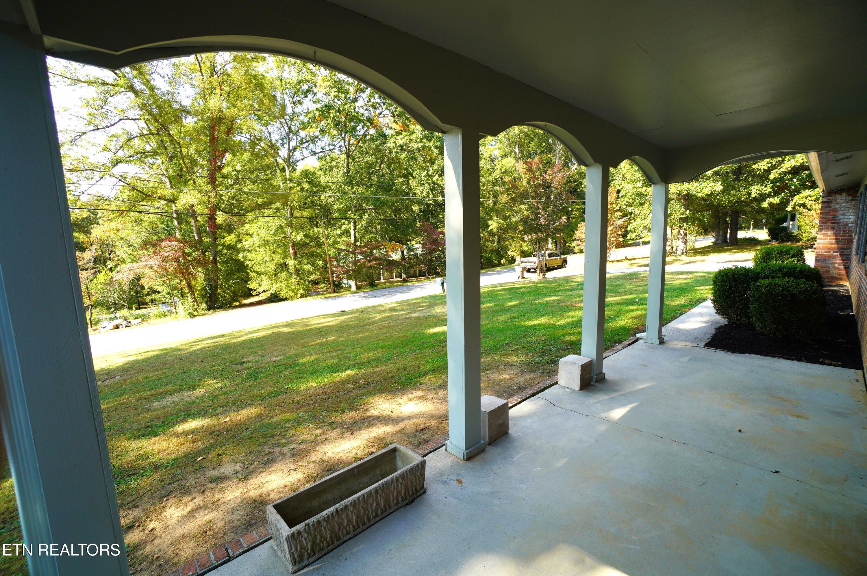 564 Whippoorwill Drive Talbott, TN 37877 - Photo 2 of 36 whippoorwill - youngblood (4)