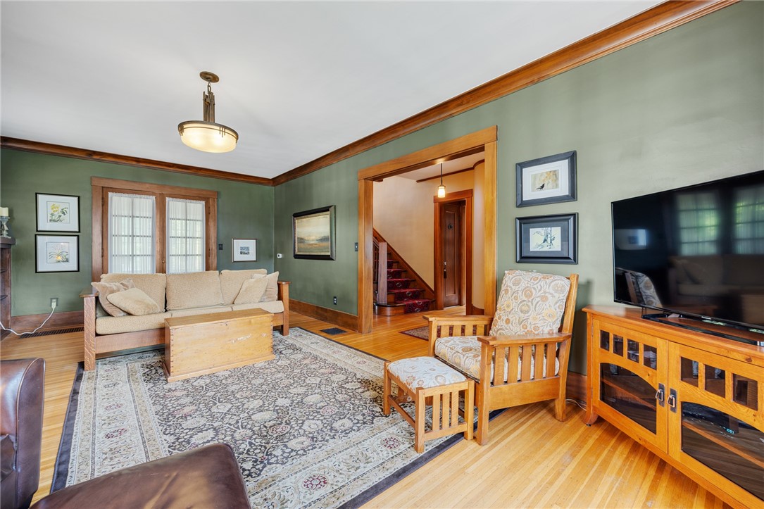 156 Windemere Road Rochester, NY 14610 - Photo 14 of 49 Gallery Image 14