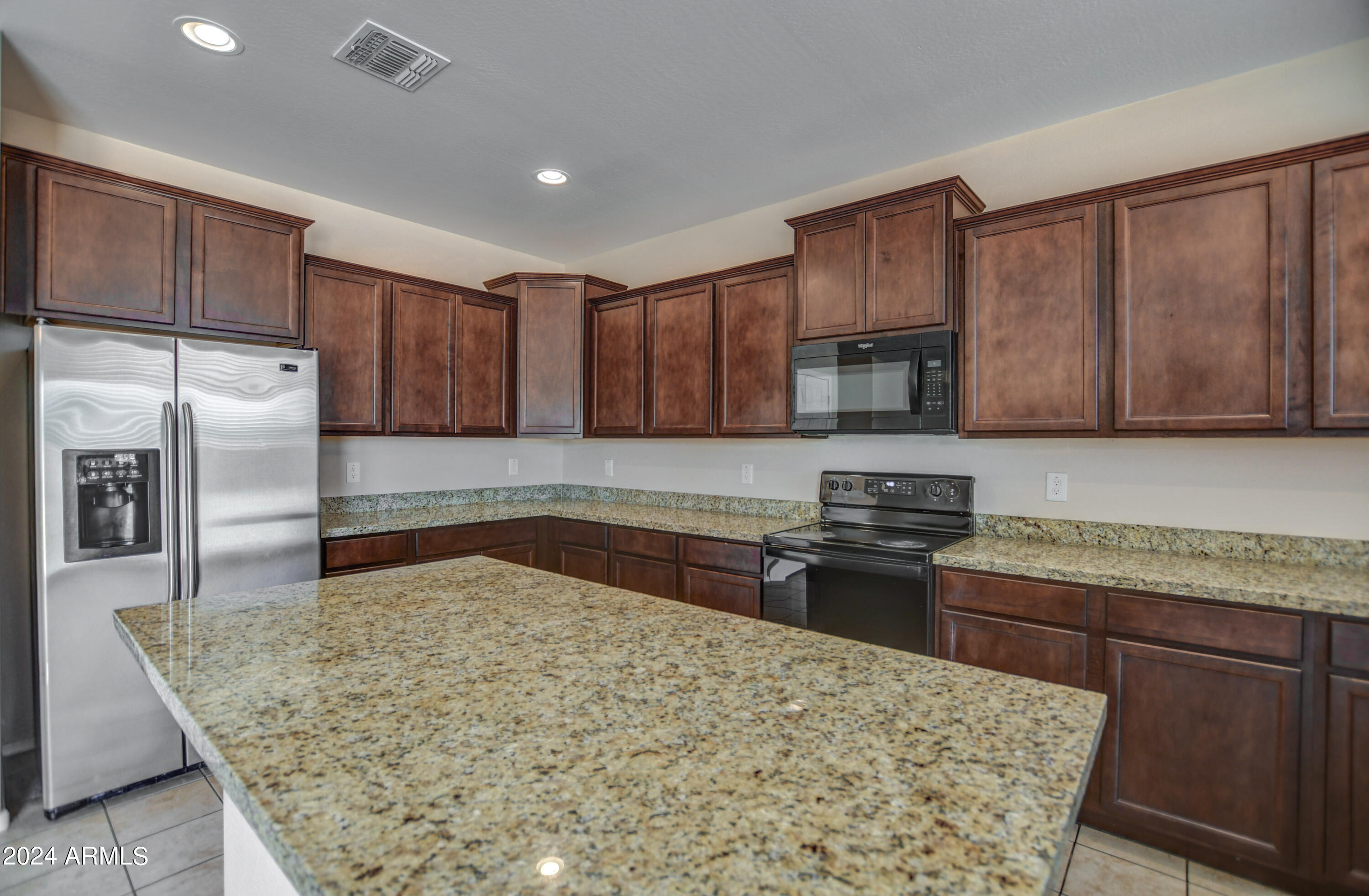 10432 West Payson Road Tolleson, AZ 85353 - Photo 21 of 53 Kitchen 4