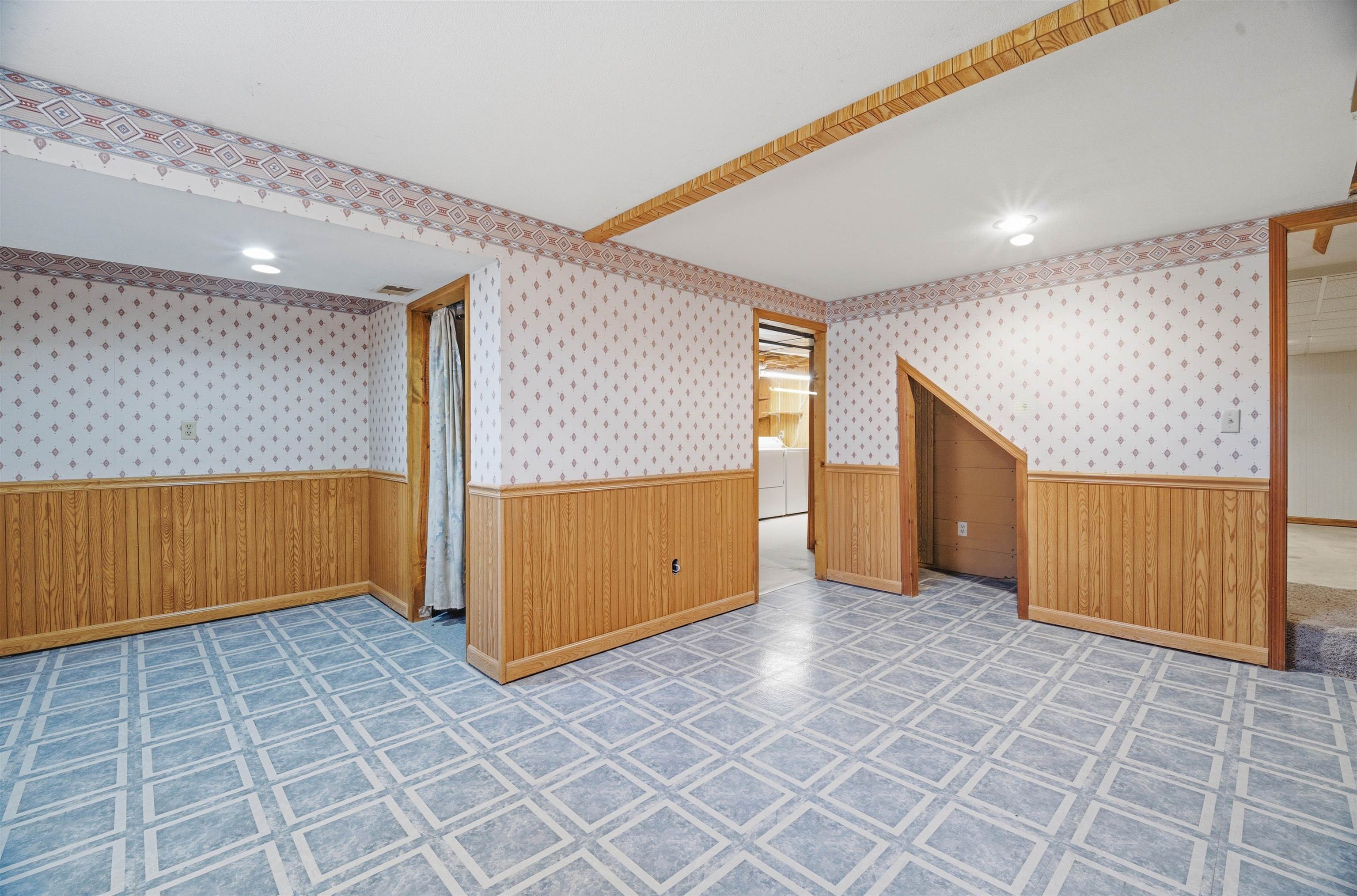 321 Superior Street Omro, WI 54963 - Photo 16 of 26