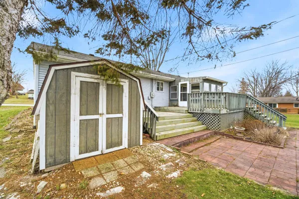 $229,900 | 321 Superior Street, Omro, WI 54963