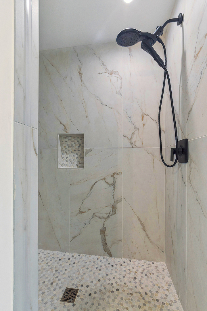 700 Czacki Street Lemont, IL 60439 - Photo 24 of 30 a bathroom with a shower