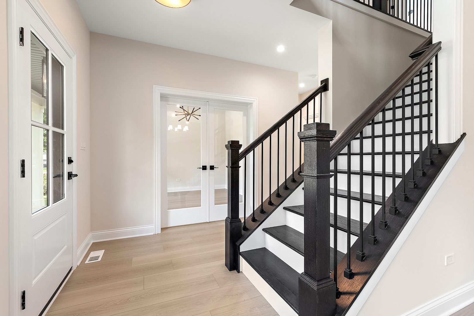 700 Czacki Street Lemont, IL 60439 - Photo 5 of 30 a view of an entryway with wooden floor