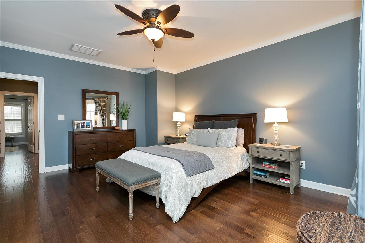 3511 Edgemont Drive Raleigh, NC 27612 - Photo 17 of 30 Master Suite