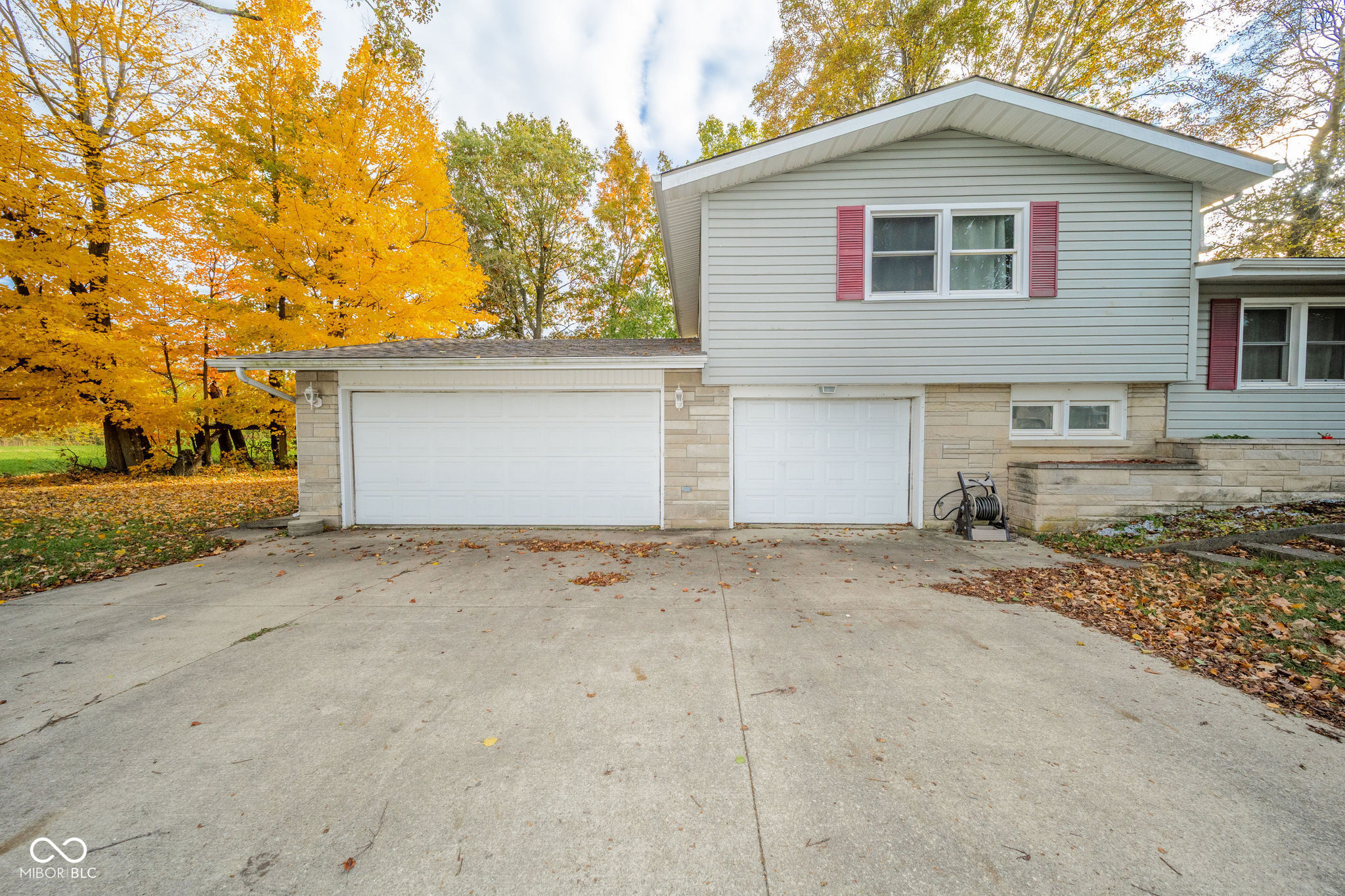 815 Maple Street Middletown, IN 47356 - Photo 3 of 27 Gallery Image 3