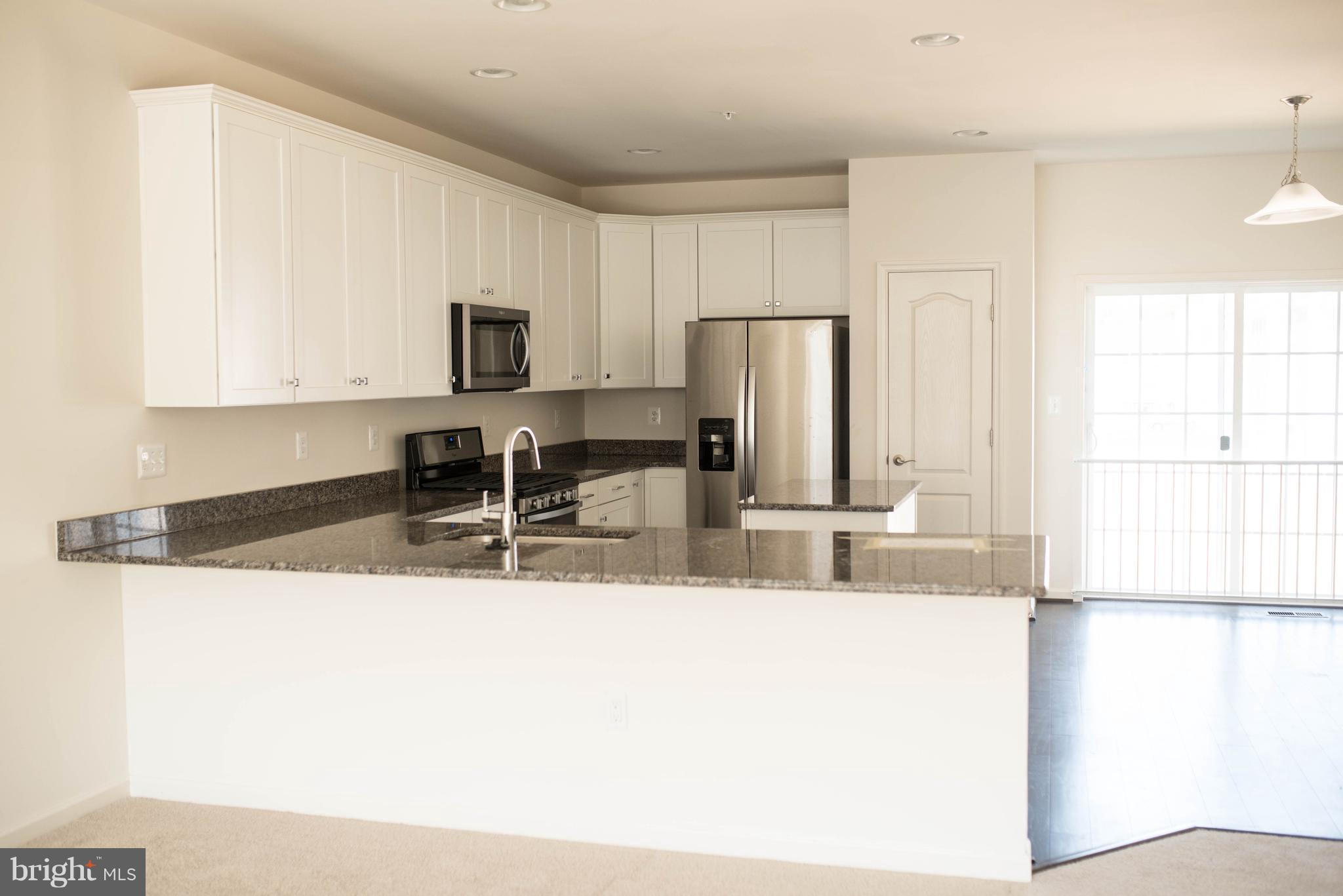 923 Morgan Run Road Baltimore, MD 21220 - Photo 3 of 12 Kitchen
