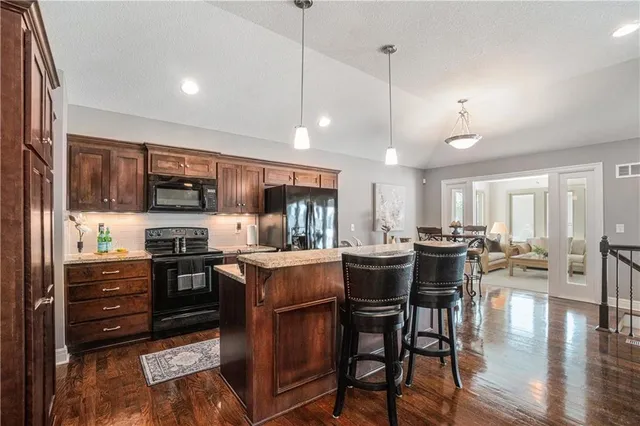 $499,950 | 21647 West 177th Terrace, Olathe, KS 66062