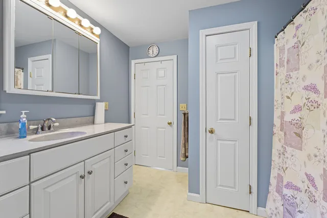 $549,900 | 282 Bay Hill Road, Northfield, NH 03276