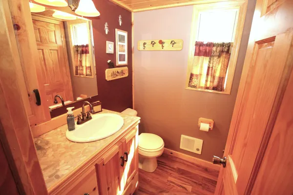 $184,900 | 18096 Browns Lake Road, Unit 1, Richmond, MN 56368