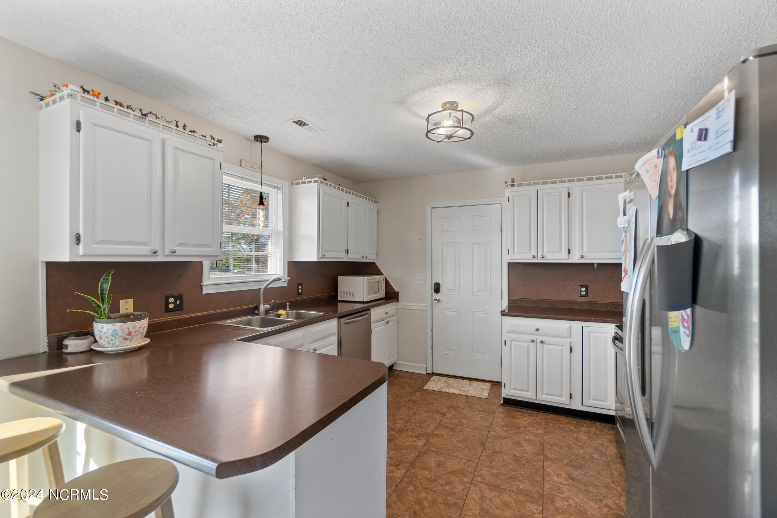 305 Rhonda Road Elizabeth City, NC 27909 - Photo 7 of 25 done_005