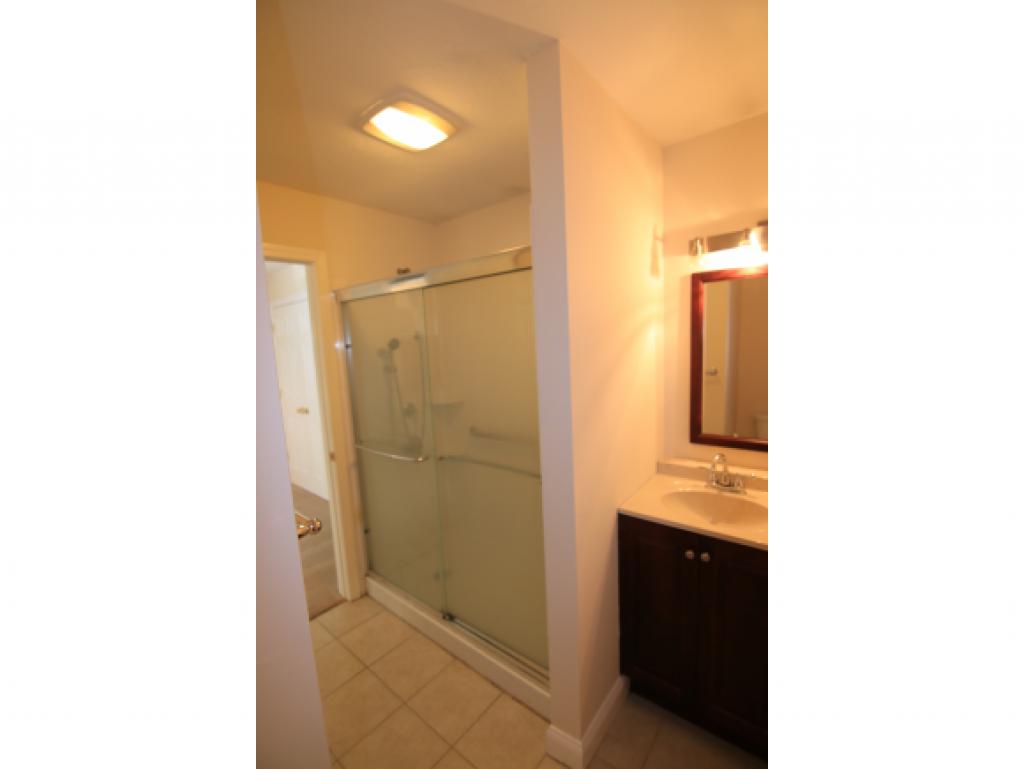 45 Bog Road, Unit D4 Concord, NH 03303 - Photo 12 of 25 Gallery Image 12