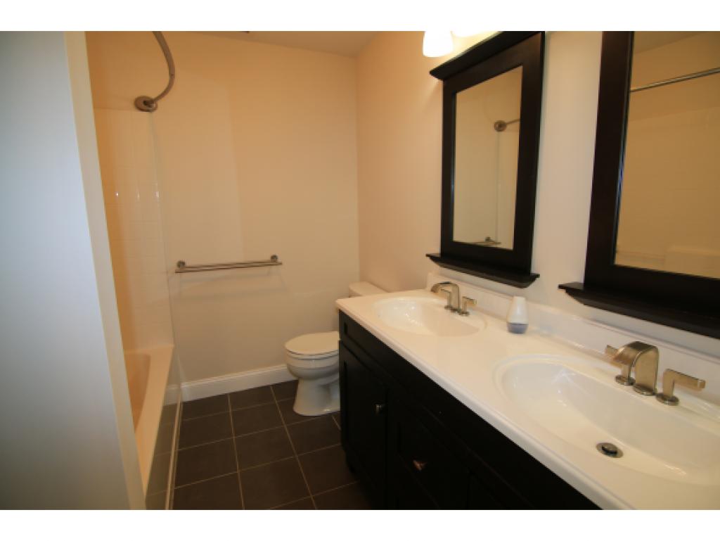 45 Bog Road, Unit D4 Concord, NH 03303 - Photo 16 of 25 Gallery Image 16