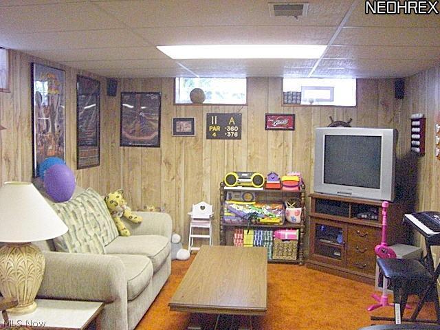 43 South Tamarack Road Akron, OH 44319 - Photo 6 of 19 Gallery Image 6