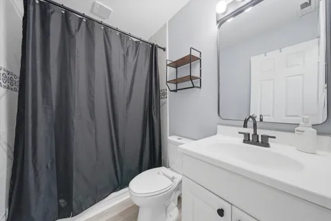 $329,900 | 1198 Arrowwood Court, Aurora, IL 60504