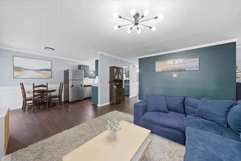 $329,900 | 1198 Arrowwood Court, Aurora, IL 60504