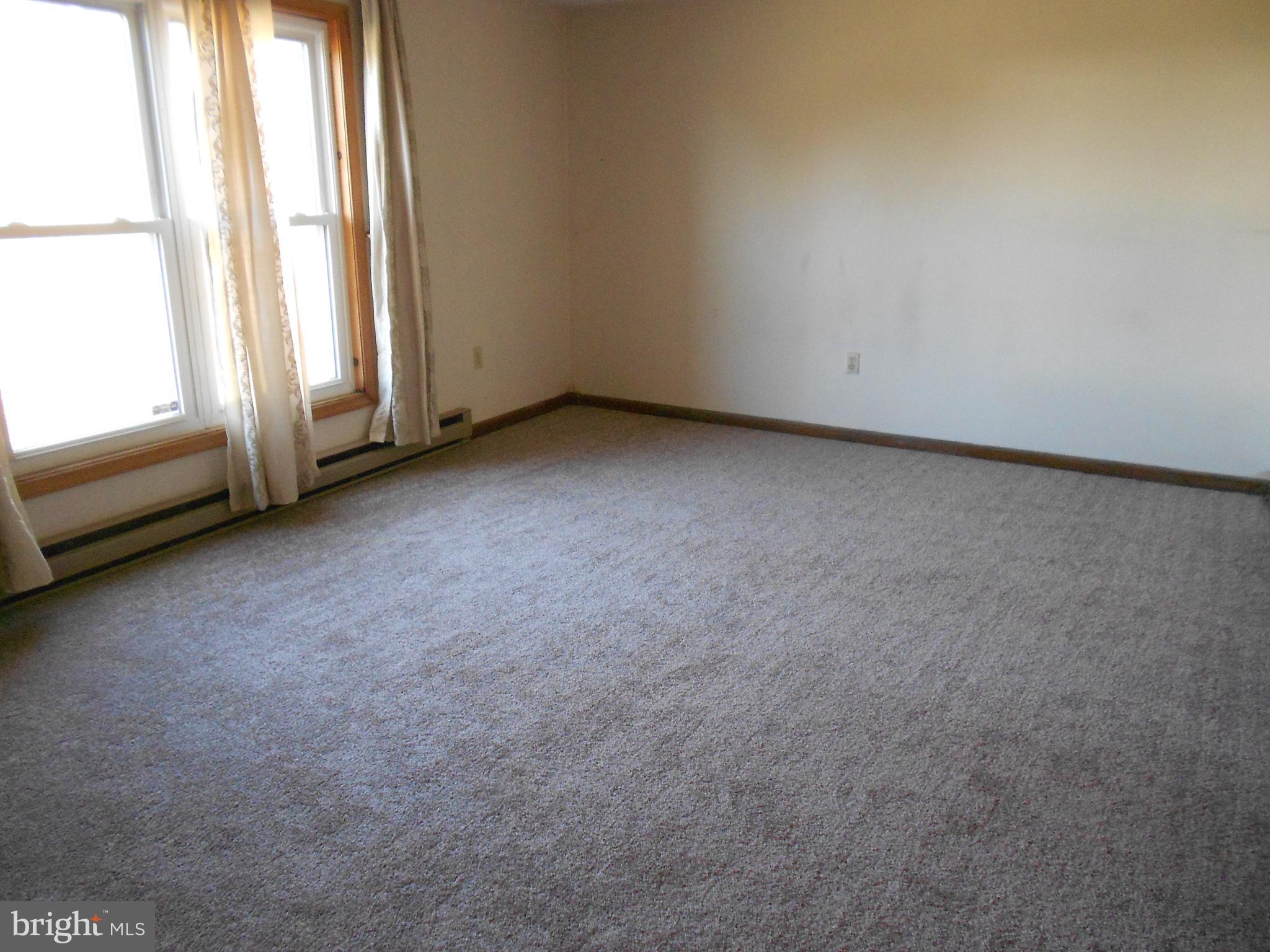 Master (primary) bedroom