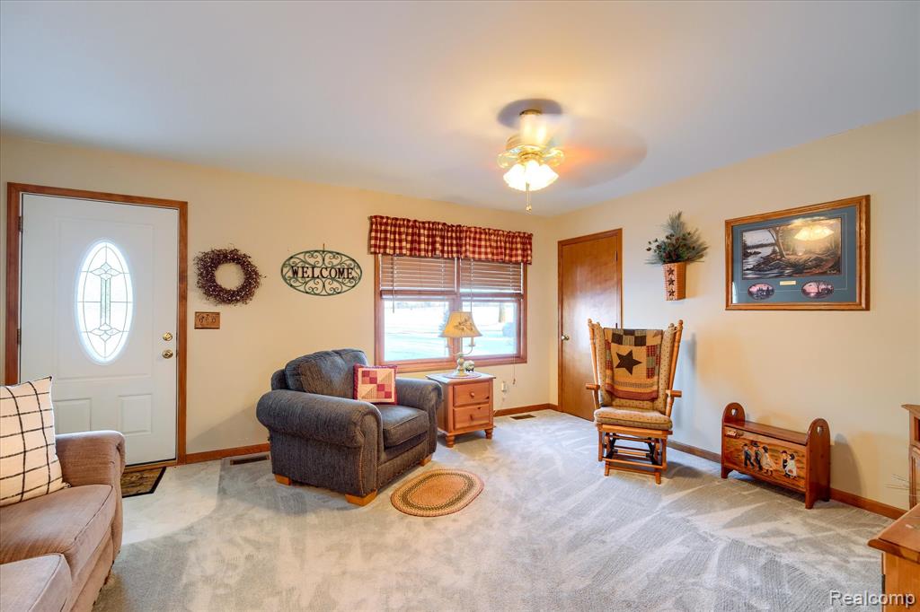 6941 Lake Pleasant Road North Branch, MI 48461 - Photo 5 of 51 Gallery Image 5
