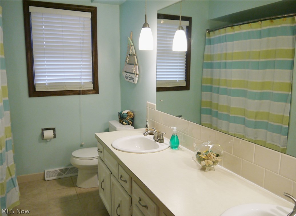 206 Rutledge Drive Akron, OH 44319 - Photo 11 of 26 Gallery Image 11