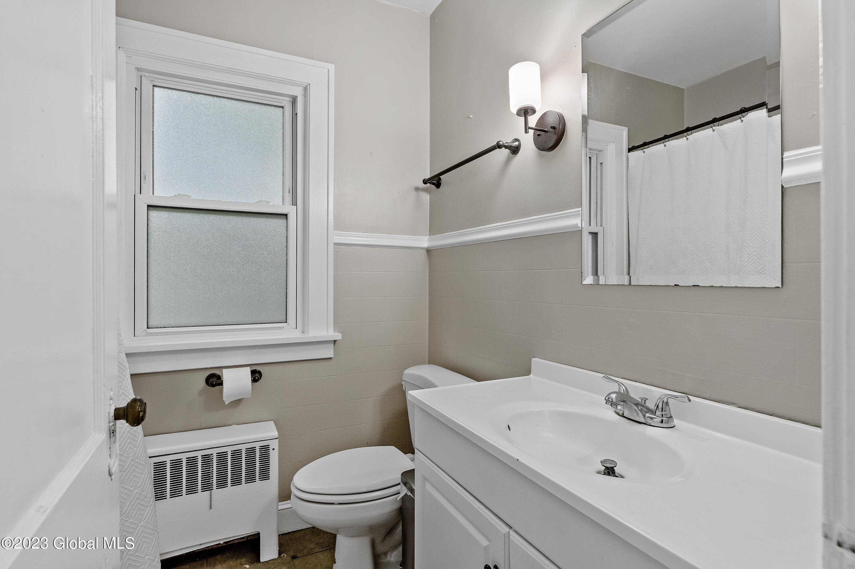 10 Gipp Road Guilderland, NY 12203 - Photo 15 of 24 Bathroom