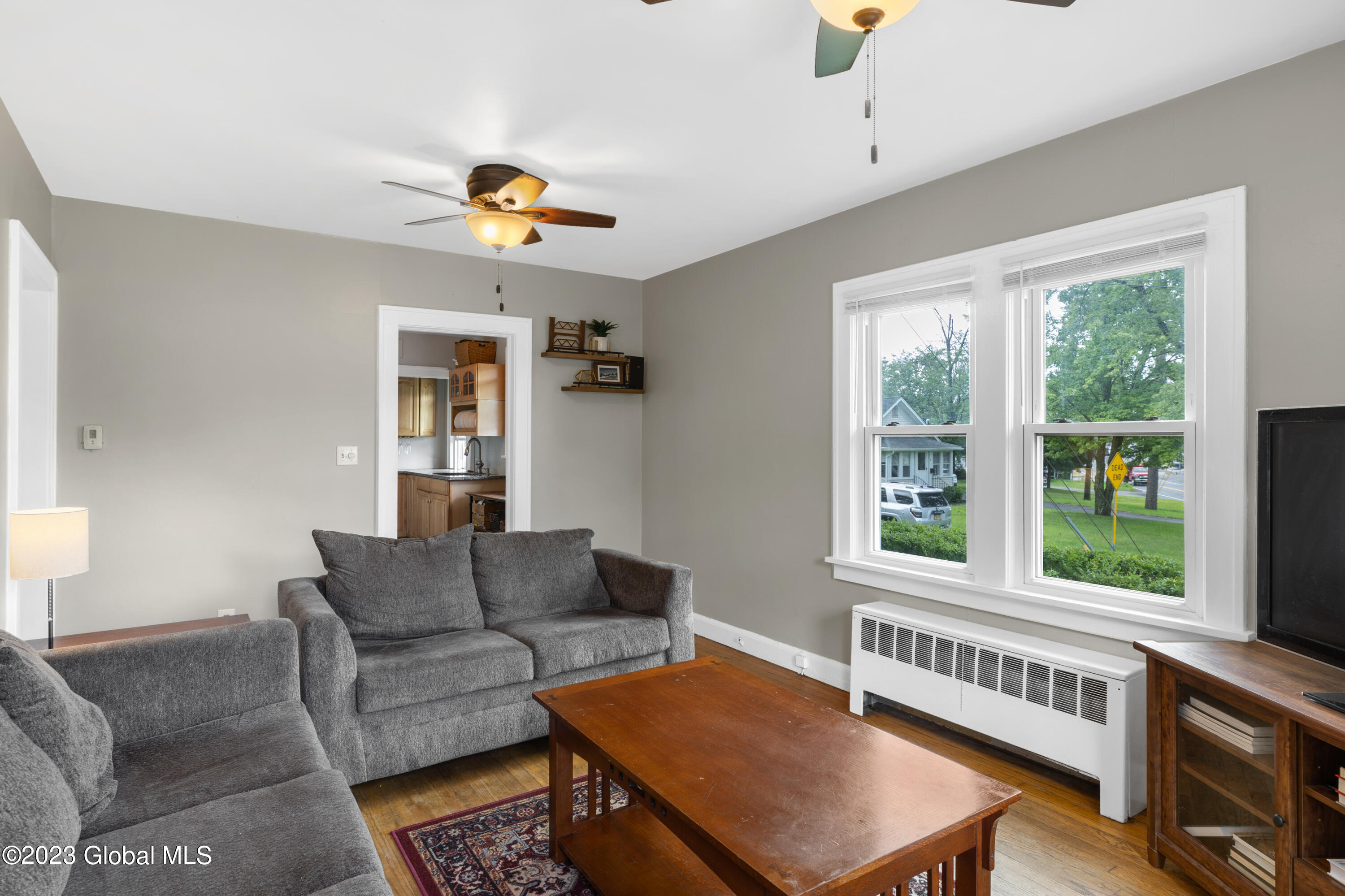 10 Gipp Road Guilderland, NY 12203 - Photo 5 of 24 Living Room